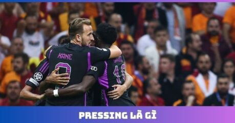 Pressing Là Gì – Nghệ Thuật Kiểm Soát Không Gian Trên Sân Cỏ